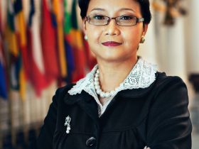 Retno Marsudi Agama: Fakta, Latar Belakang, dan Peran sebagai Diplomat Muslim Indonesia