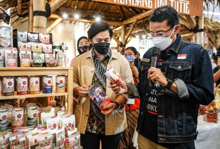 Produk Lokal Indonesia: Keunggulan, Inovasi, dan Peluang Global